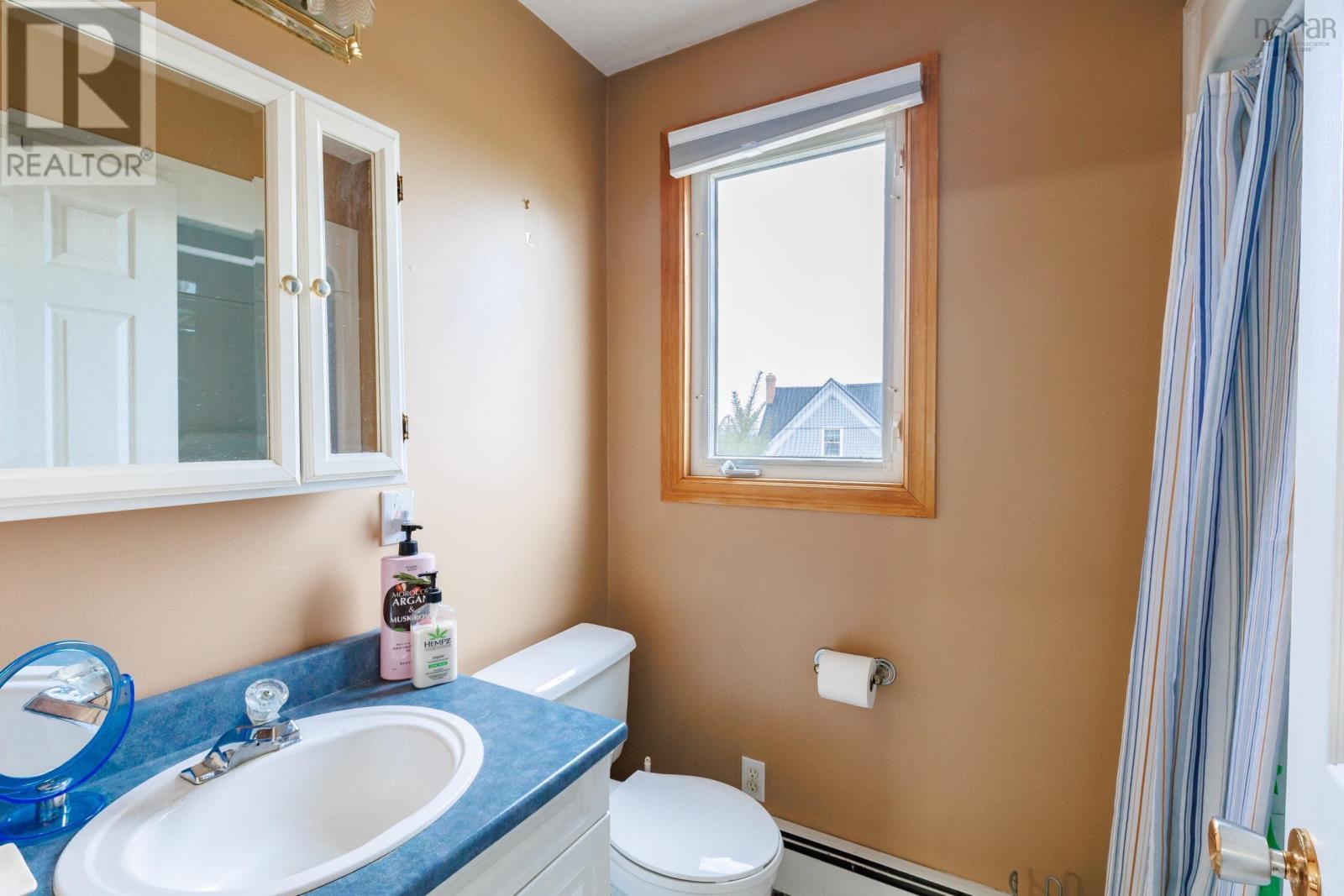 32 Chemin Des Bourque, Ste. Anne Du Ruisseau, Nova Scotia  B0W 2X0 - Photo 15 - 202601365