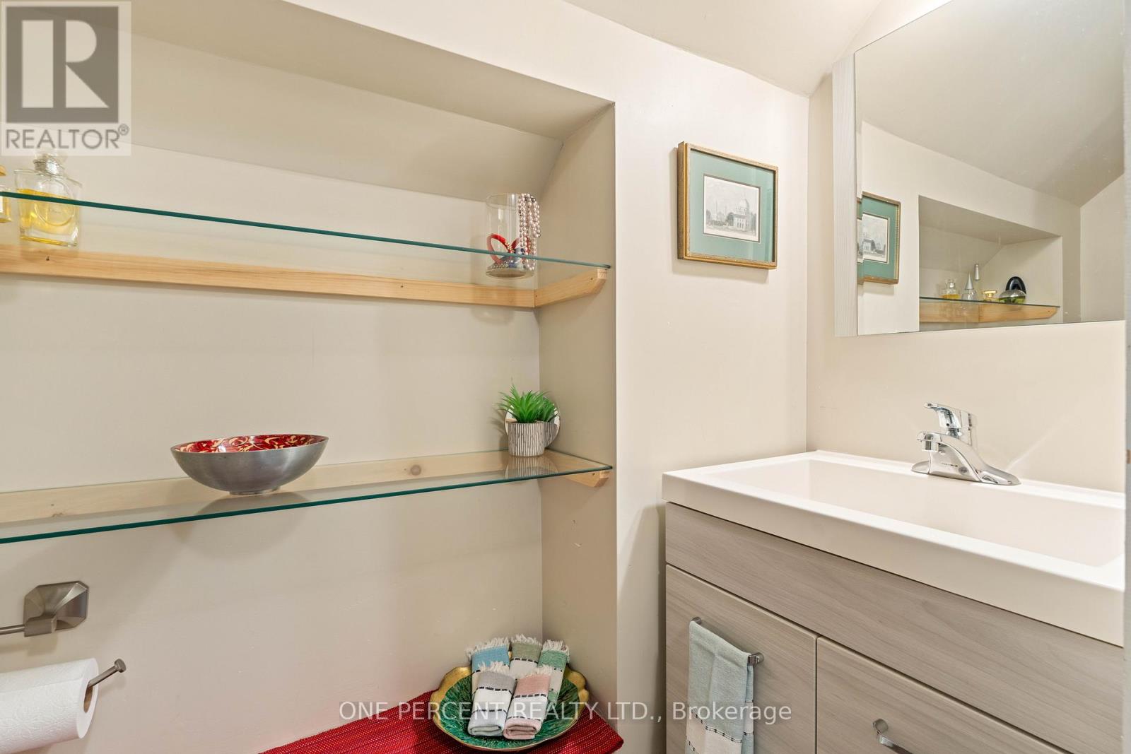 18 Stanley Street, Prince Edward County, Ontario  K0K 1G0 - Photo 26 - X12843000