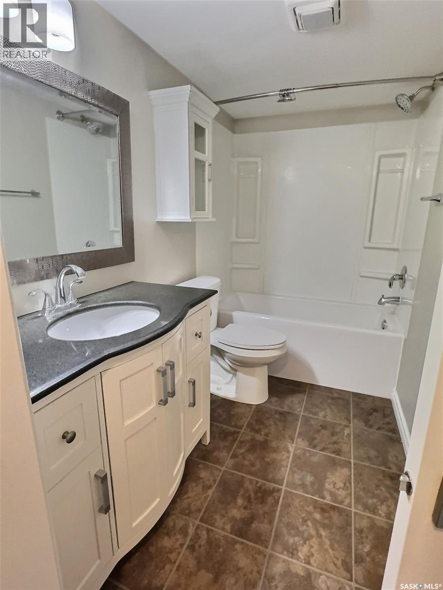104 306 Perkins Street, Estevan, Saskatchewan  S4A 2K1 - Photo 13 - SK029658