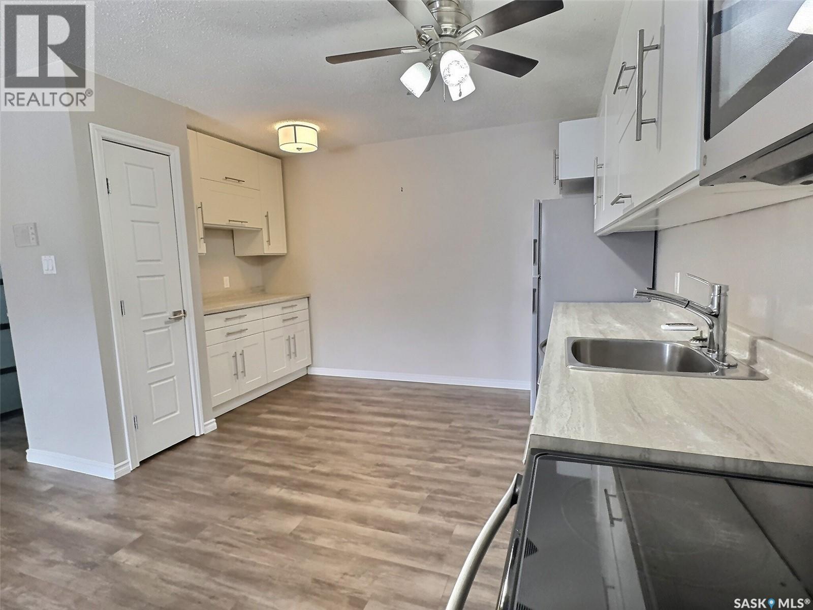 104 306 Perkins Street, Estevan, Saskatchewan  S4A 2K1 - Photo 8 - SK029658