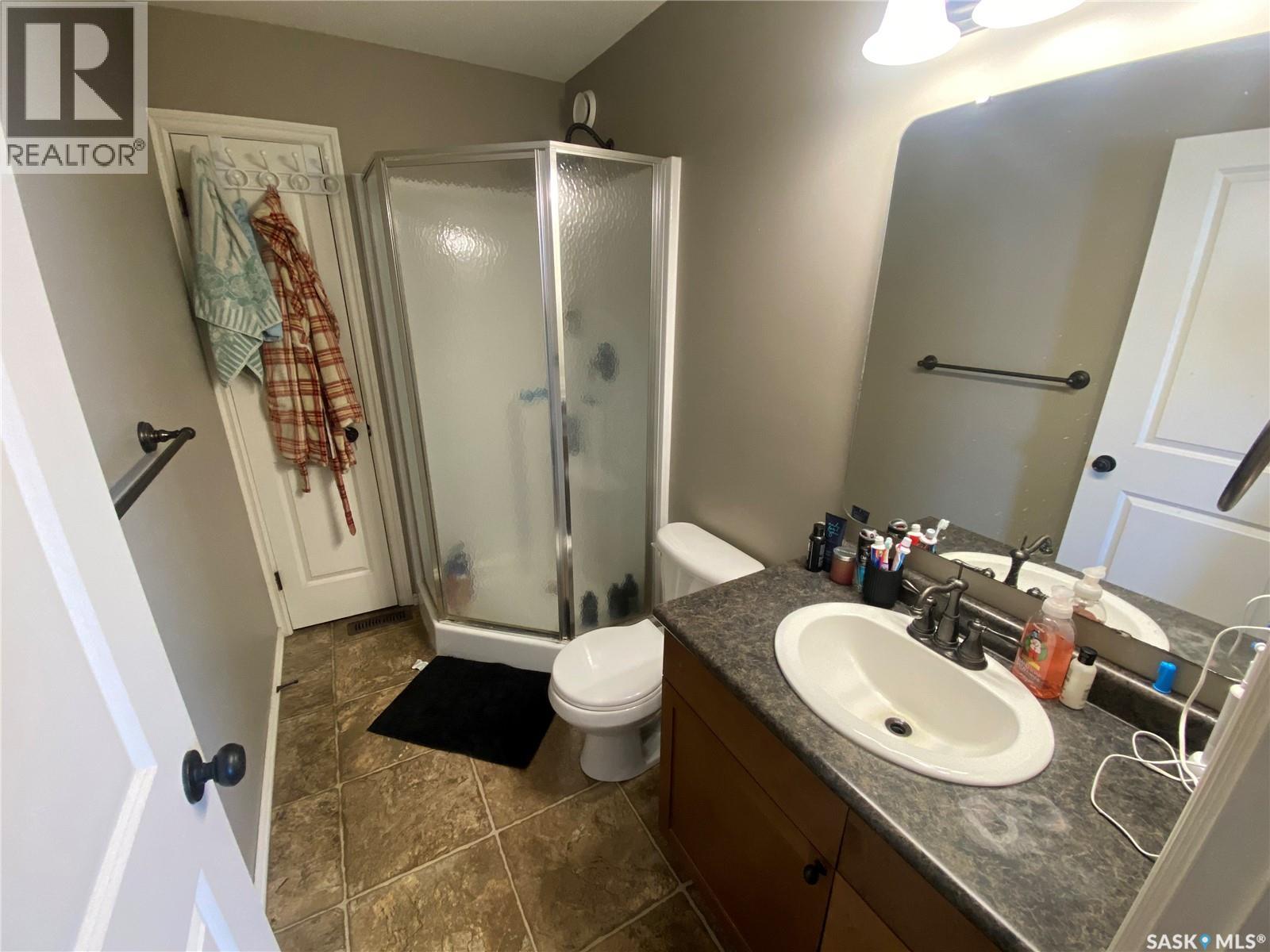 79 Ross Drive, Yorkton, Saskatchewan  S3N 3Z9 - Photo 9 - SK029458