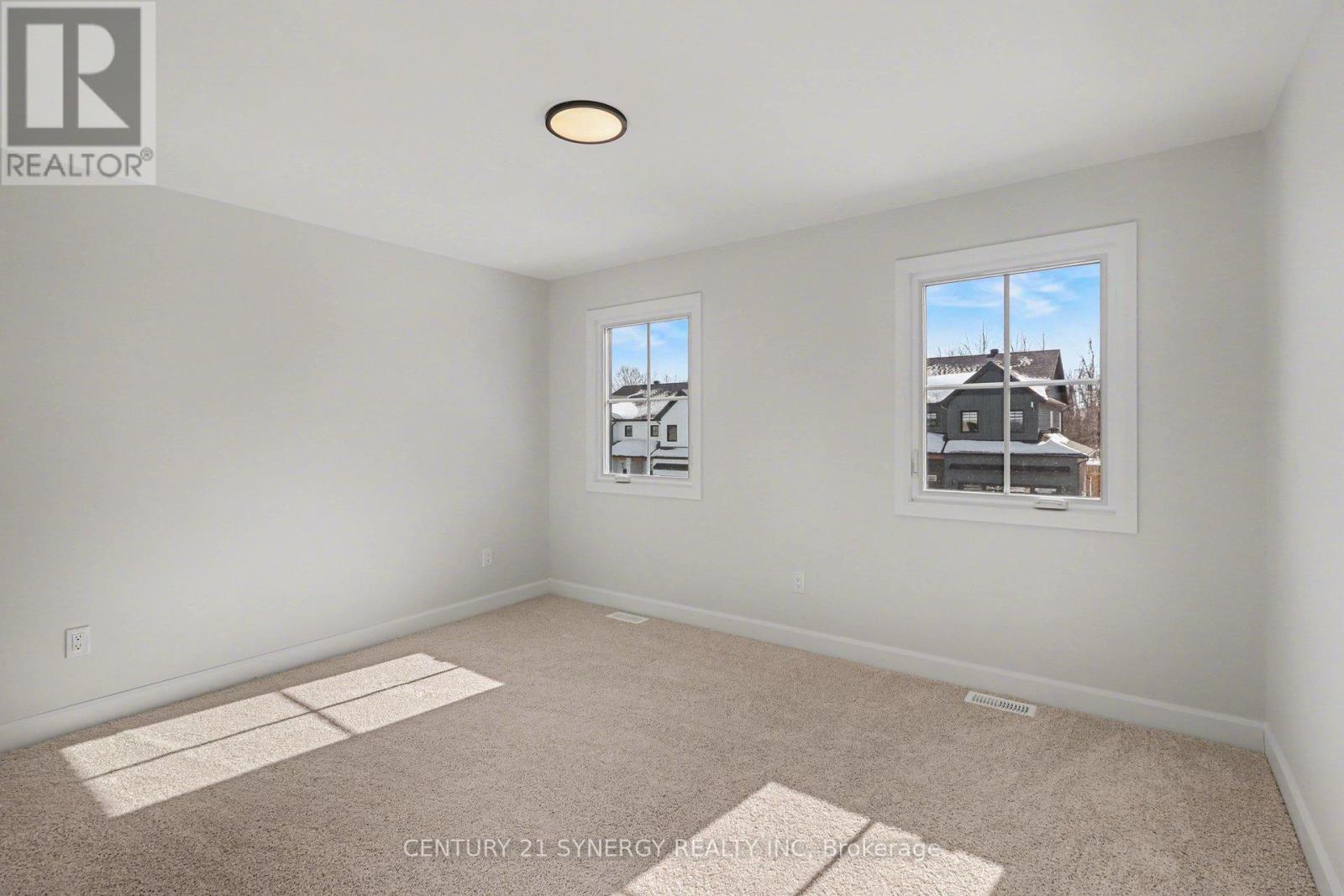 77 Villeneuve Street, North Stormont, Ontario  K0C 1W0 - Photo 27 - X12841892