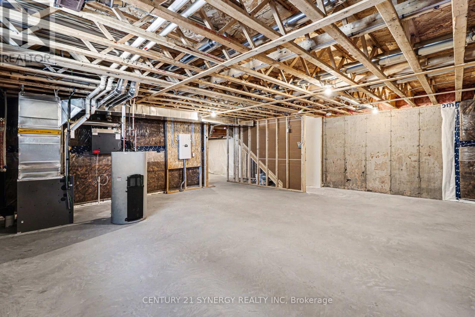 73 Villeneuve Street, North Stormont, Ontario  K0C 1W0 - Photo 33 - X12841888