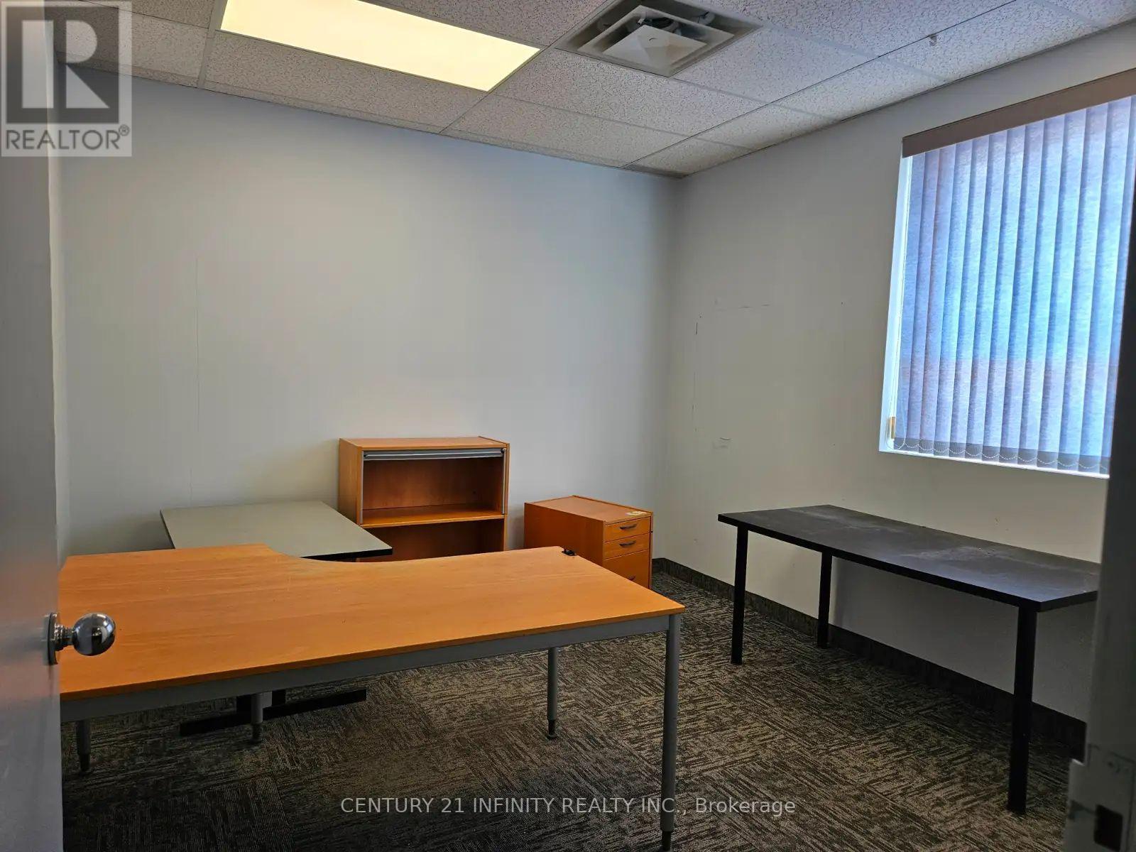 103 - 85 Curlew Drive, Toronto, Ontario  M3A 2P8 - Photo 7 - C12843186