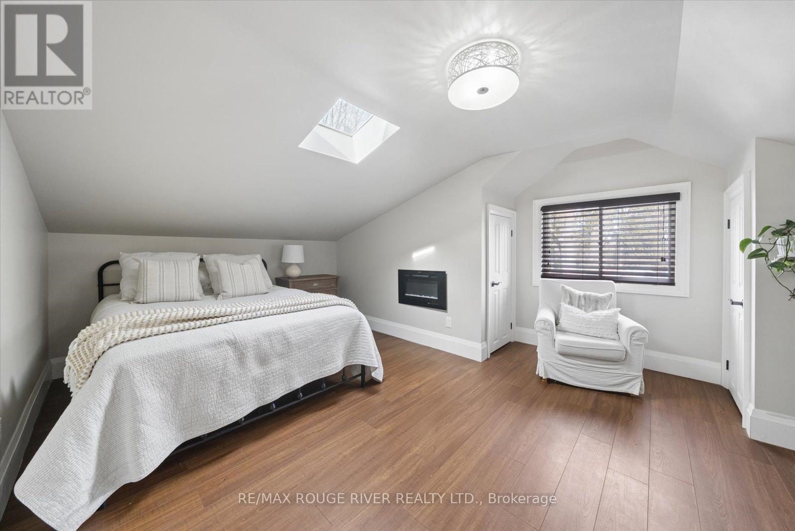 28 Columbus Road E, Oshawa, Ontario  L1H 7K4 - Photo 18 - E12843258