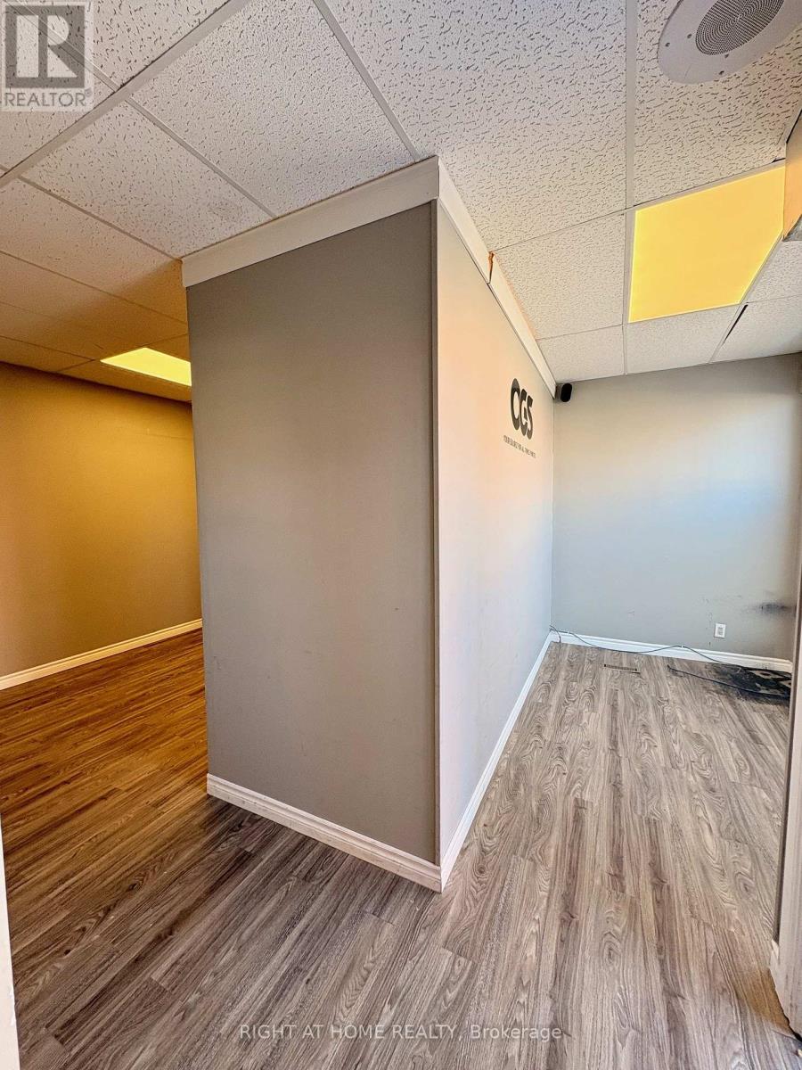 Main Flr/front - 29 Cameron Street E, Brock (Cannington), Ontario  L0E 1E0 - Photo 3 - N12843134