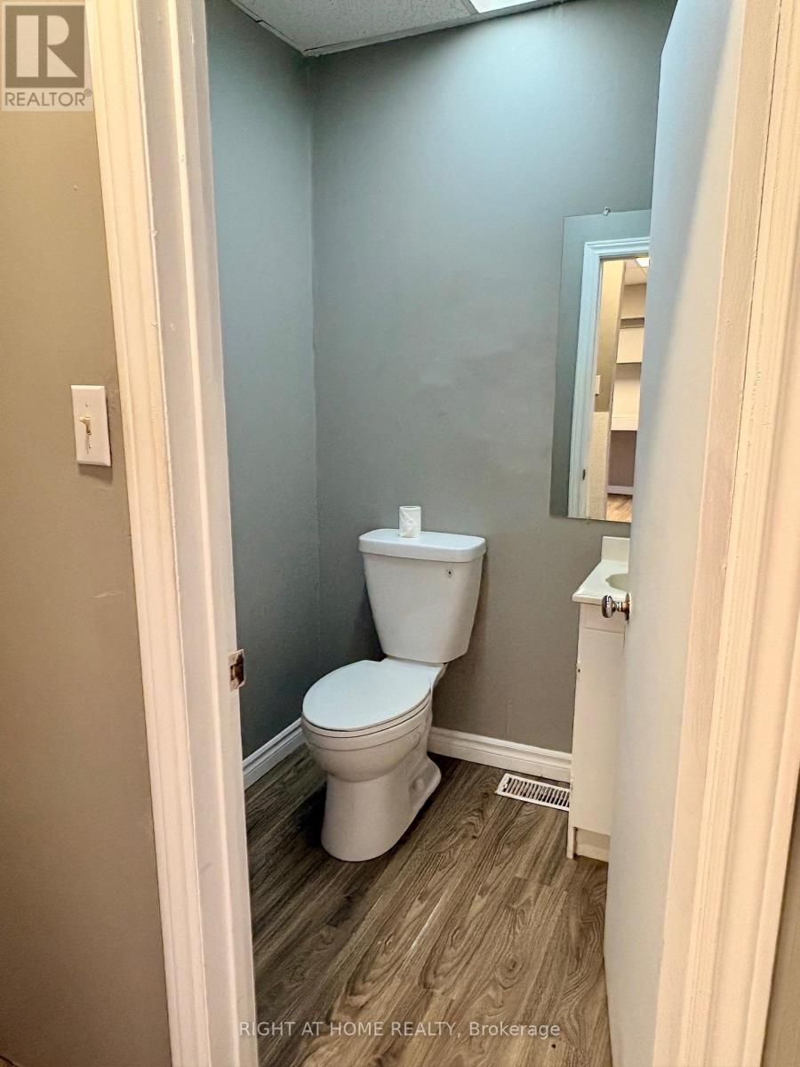 Main Flr/front - 29 Cameron Street E, Brock (Cannington), Ontario  L0E 1E0 - Photo 4 - N12843134