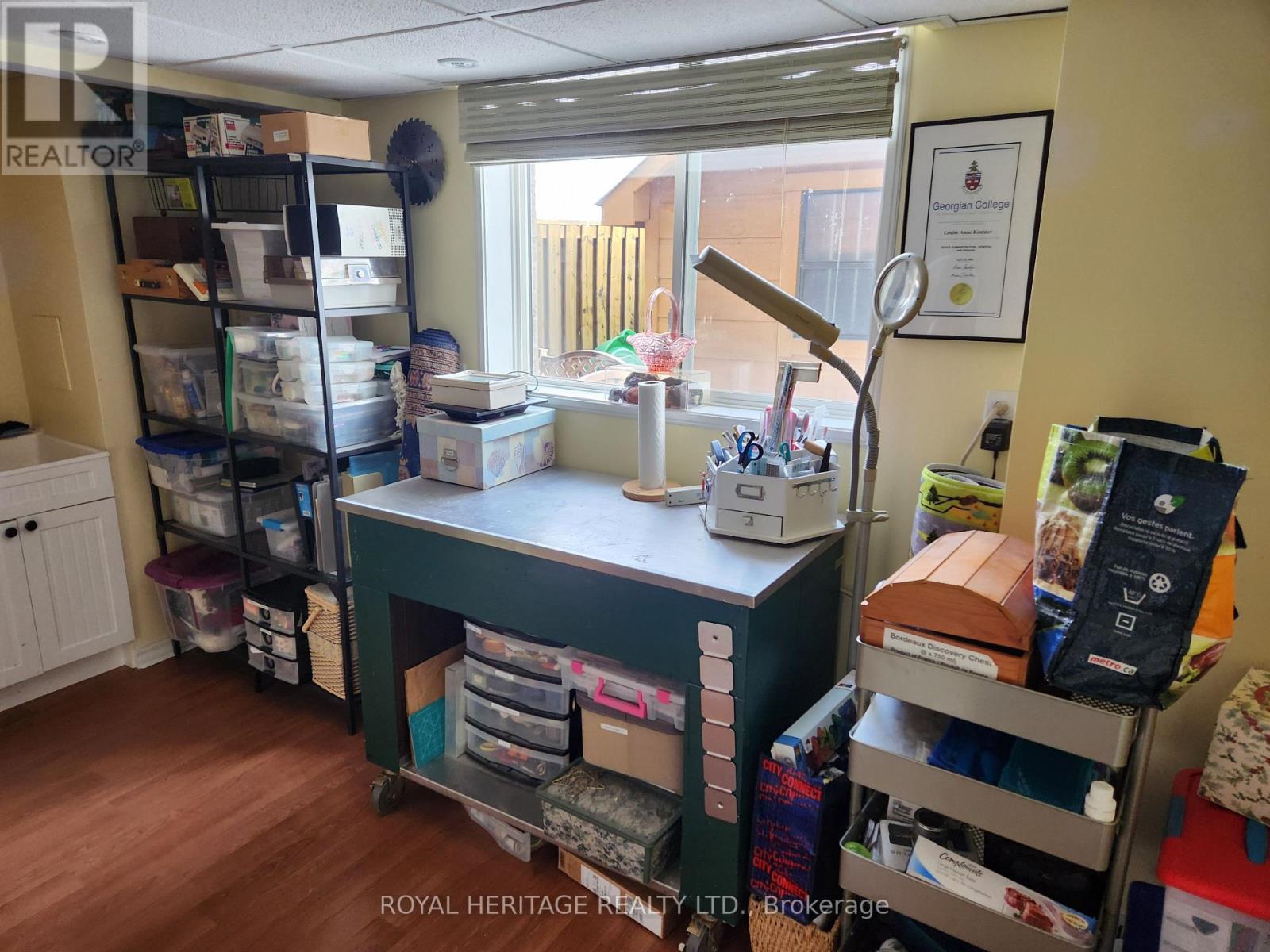 127 Knapton Drive, Newmarket (Woodland Hill), Ontario  L3X 3B3 - Photo 22 - N12843198