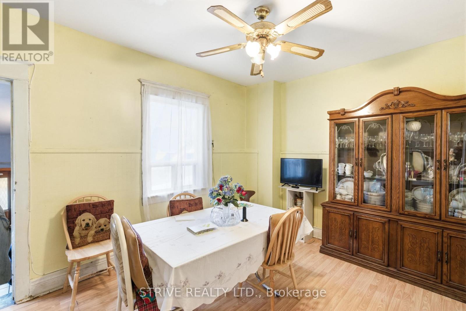 747 Gladstone Avenue, Toronto, Ontario  M6H 3J5 - Photo 15 - W12843330