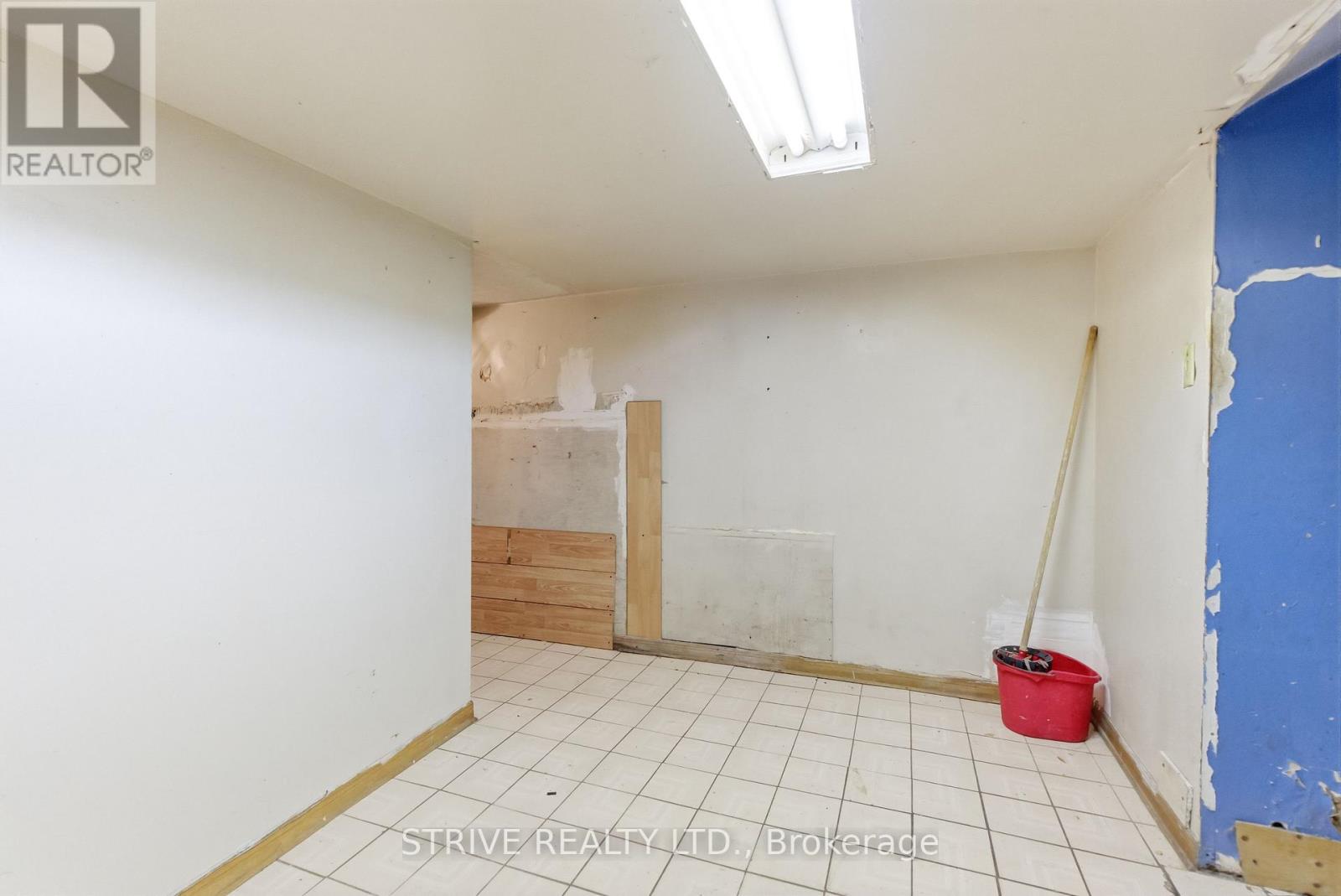 747 Gladstone Avenue, Toronto, Ontario  M6H 3J5 - Photo 28 - W12843330