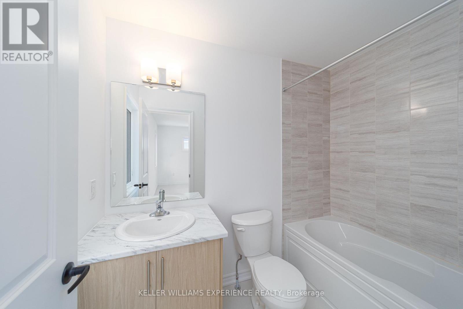 12 Wagon Lane, Barrie, Ontario  L9J 0V1 - Photo 16 - S12824206