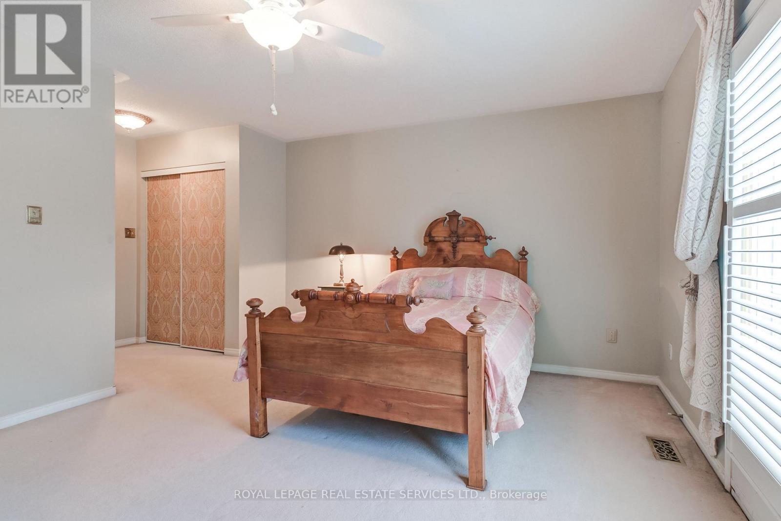 8 Granite Court, Toronto, Ontario  M8V 4A4 - Photo 36 - W12835382