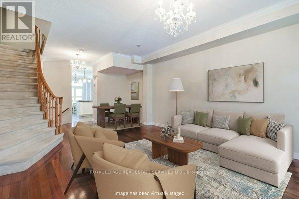 8 Granite Court, Toronto, Ontario  M8V 4A4 - Photo 8 - W12835382