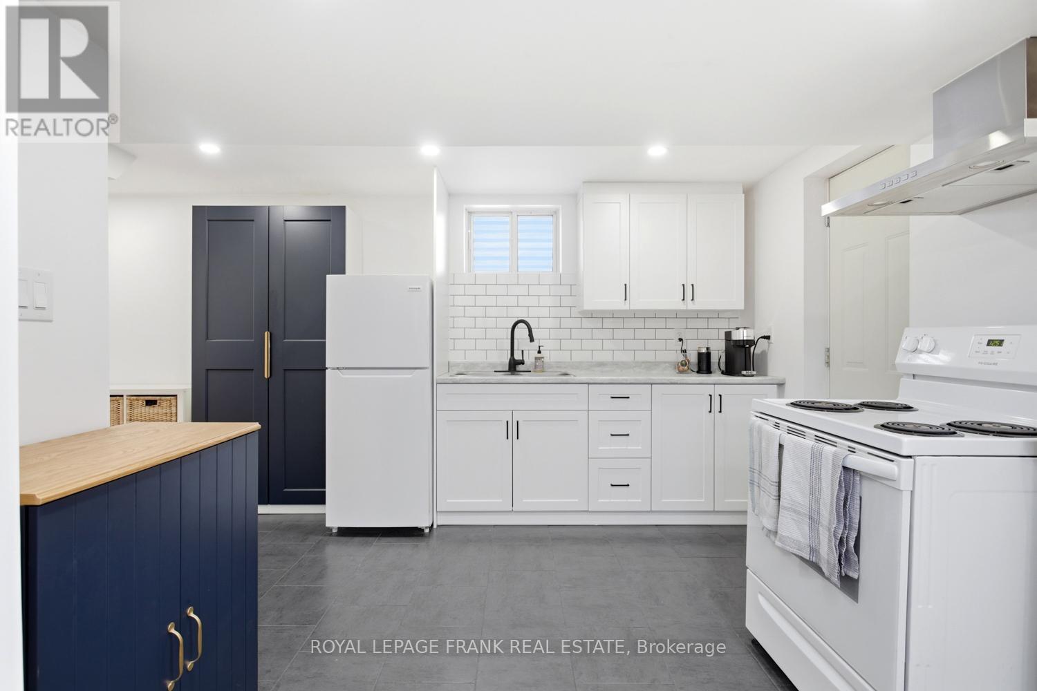 542 Walmer Road, Hamilton, Ontario  L8H 3E6 - Photo 23 - X12843158