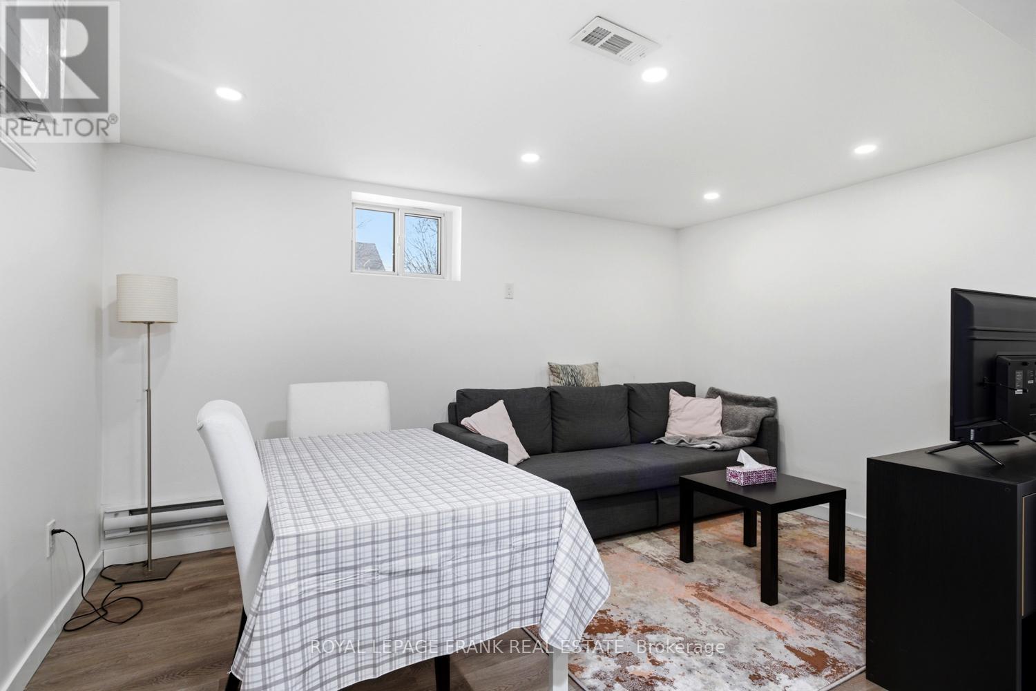 542 Walmer Road, Hamilton, Ontario  L8H 3E6 - Photo 26 - X12843158