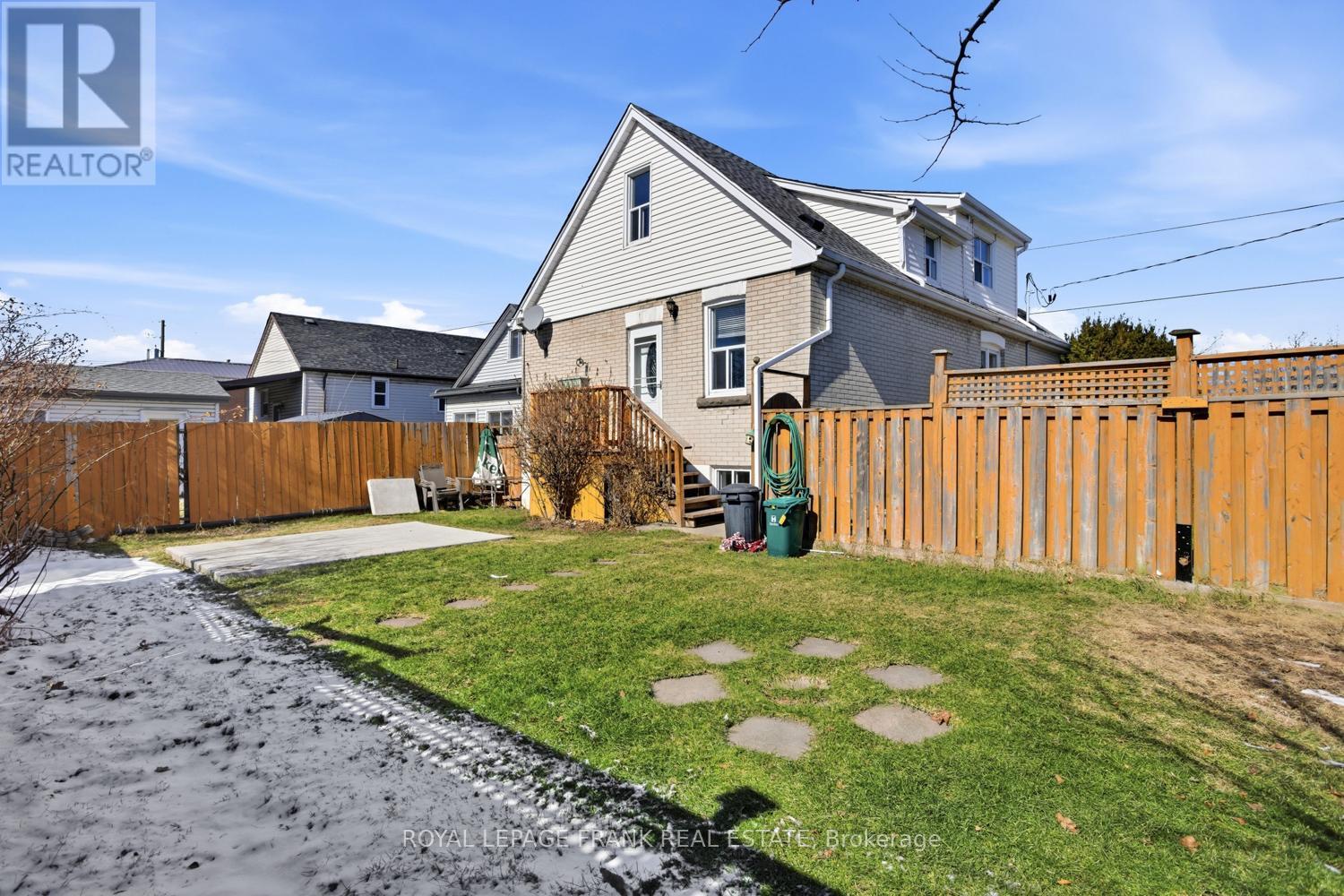 542 Walmer Road, Hamilton, Ontario  L8H 3E6 - Photo 31 - X12843158