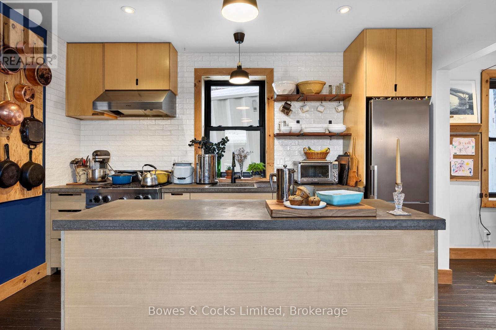 262 Munroe Avenue, Peterborough, Ontario  K9H 1H8 - Photo 4 - X12843184