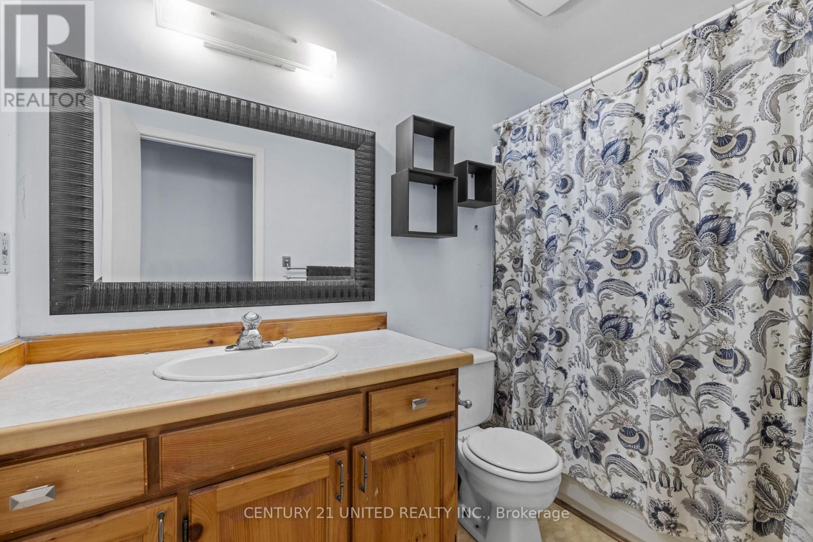 257 Big Cedar Lake Road, North Kawartha, Ontario  K0L 2H0 - Photo 12 - X12843238