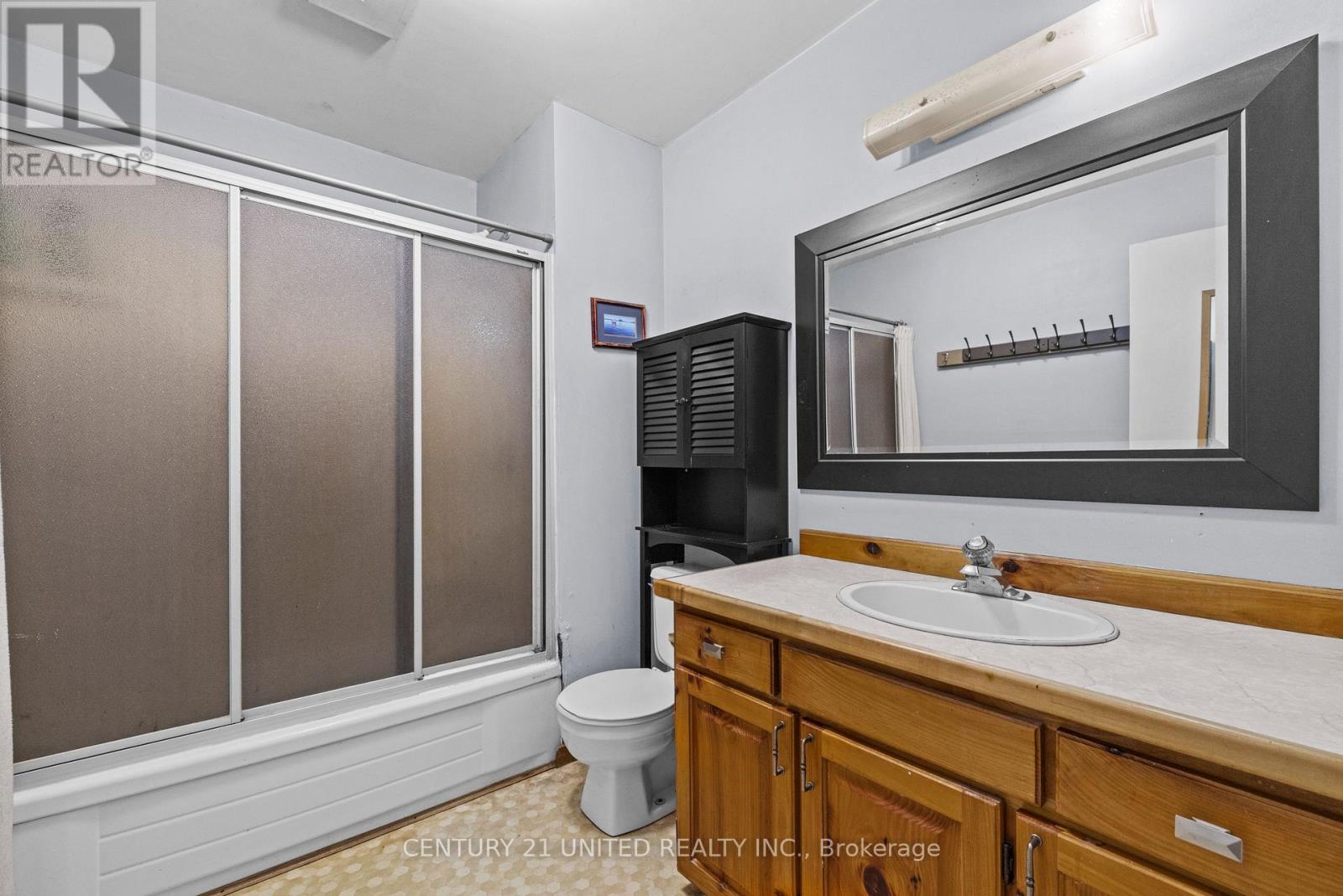 257 Big Cedar Lake Road, North Kawartha, Ontario  K0L 2H0 - Photo 17 - X12843238