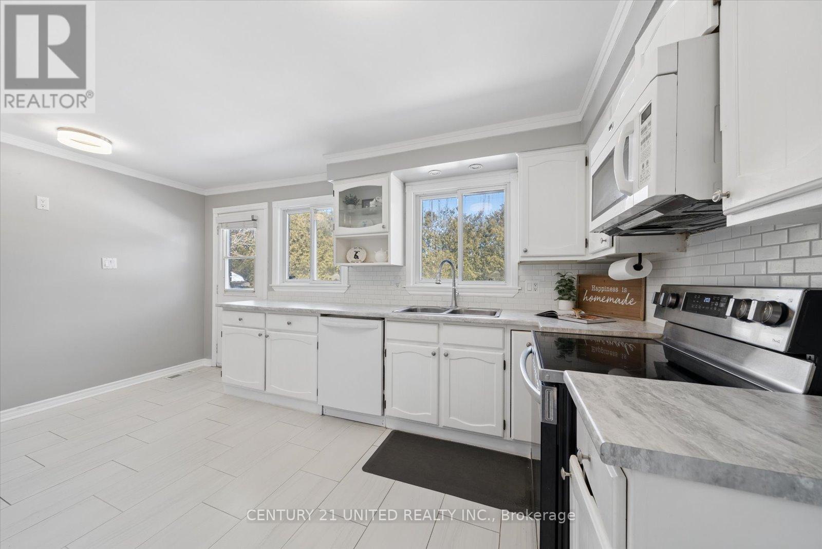 1585 County Rd 4, Douro-Dummer, Ontario  K0L 3A0 - Photo 10 - X12843254