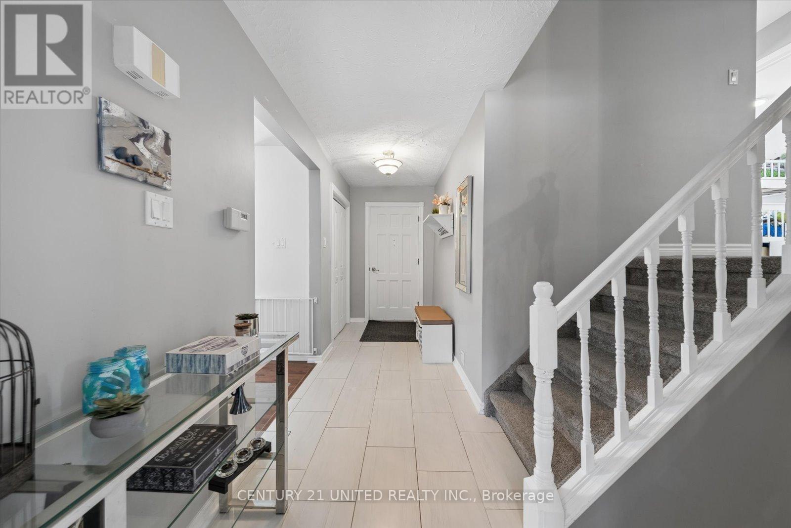 1585 County Rd 4, Douro-Dummer, Ontario  K0L 3A0 - Photo 13 - X12843254