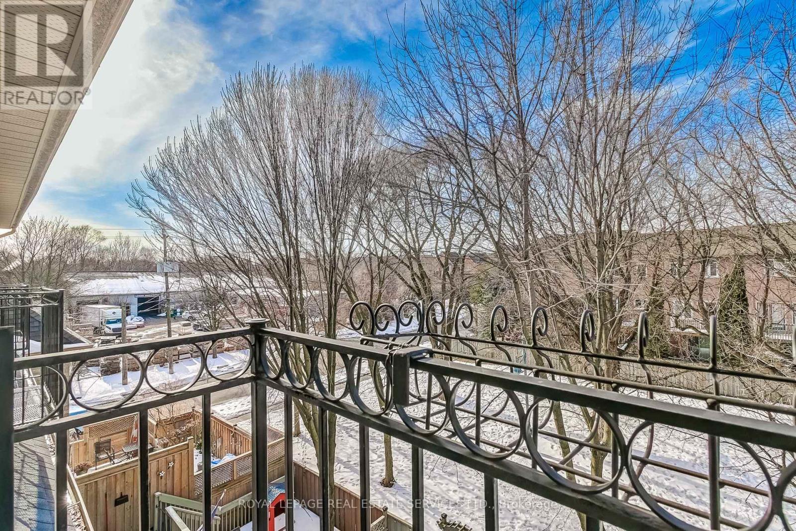 8 Granite Court, Toronto, Ontario  M8V 4A4 - Photo 42 - W12835382