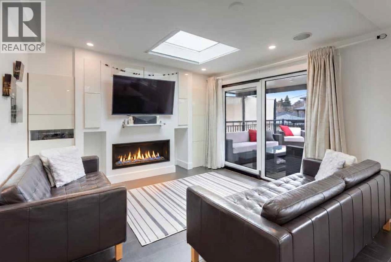 4219 Graveley Street, Burnaby, British Columbia  V5C 3T7 - Photo 9 - R3094709