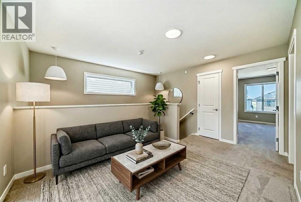 385 Hotchkiss Drive Se, Calgary, Alberta  T3S 0N1 - Photo 18 - A2282317