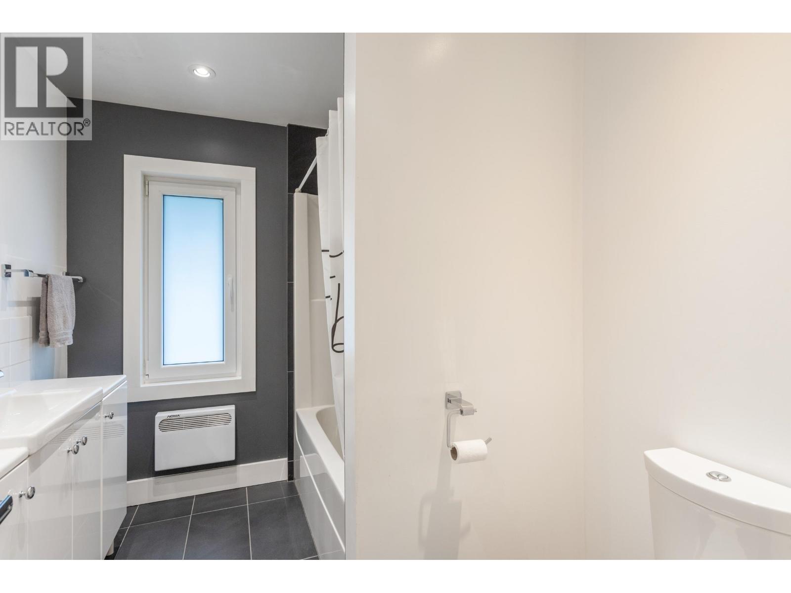 4219 Graveley Street, Burnaby, British Columbia  V5C 3T7 - Photo 20 - R3094709