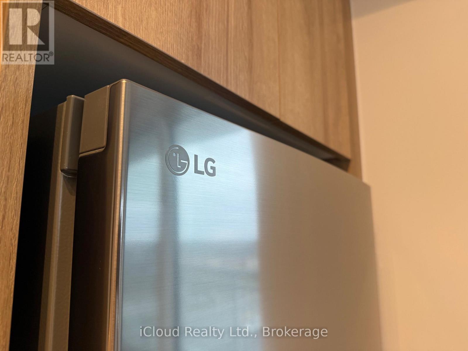 405 - 10 All Nations Drive, Brampton, Ontario  L7A 5M5 - Photo 5 - W12841812