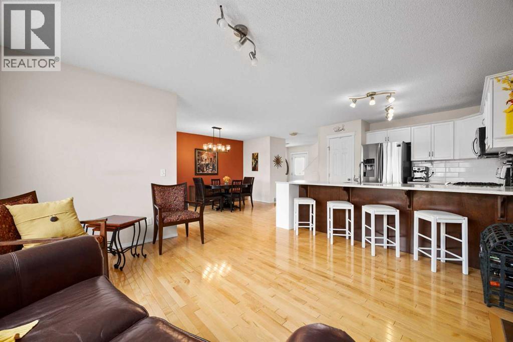 73 Sunset Heights, Cochrane, Alberta  T4C 0C7 - Photo 12 - A2284779