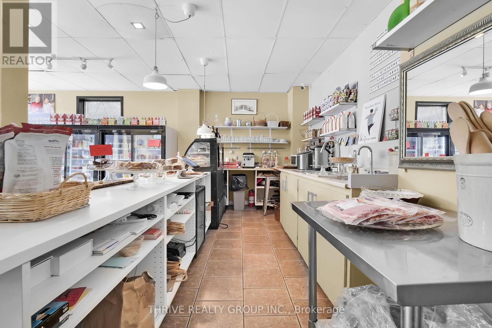 46 Blackfriars Street, London North, Ontario  N6H 1K7 - Photo 10 - X12843110