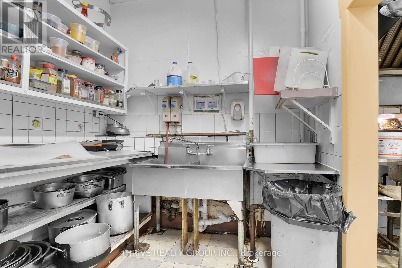 46 Blackfriars Street, London North, Ontario  N6H 1K7 - Photo 26 - X12843110