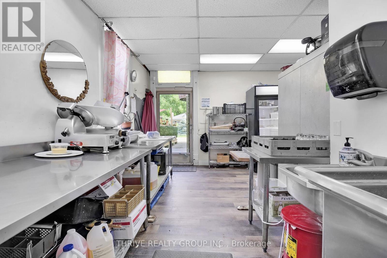 46 Blackfriars Street, London North, Ontario  N6H 1K7 - Photo 27 - X12843110