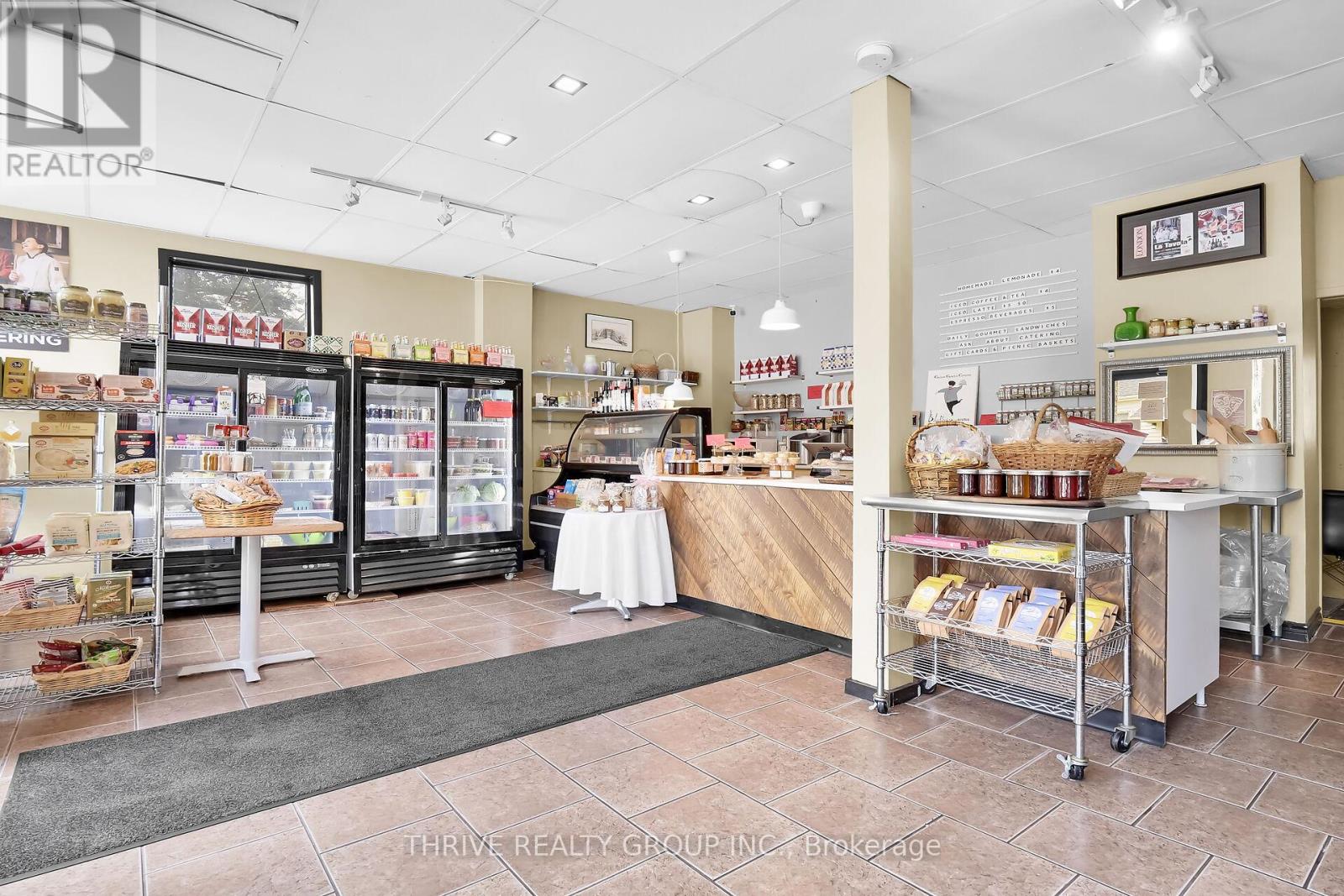 46 Blackfriars Street, London North, Ontario  N6H 1K7 - Photo 6 - X12843110