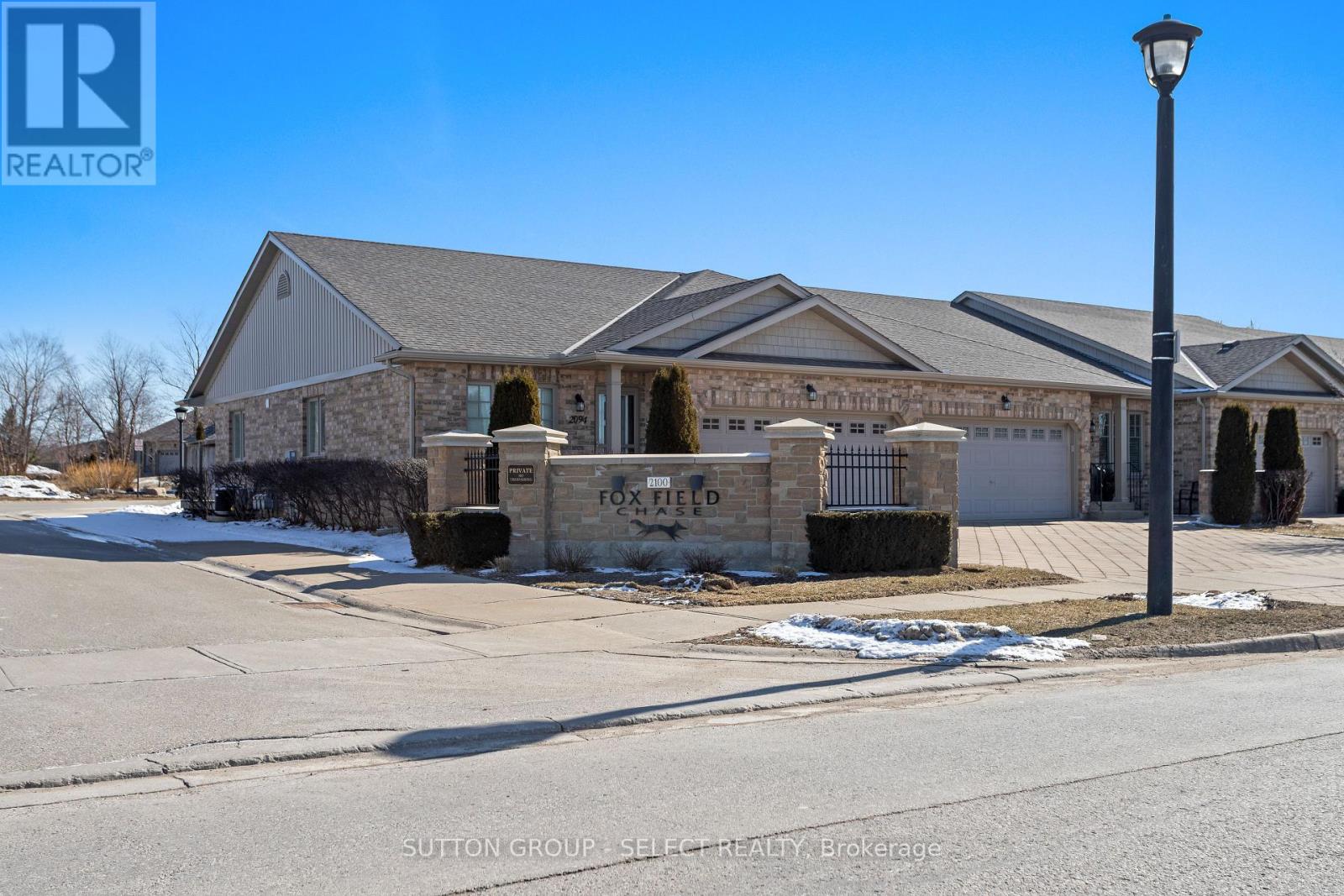 2094 DENVIEW AVENUE, London North, Ontario