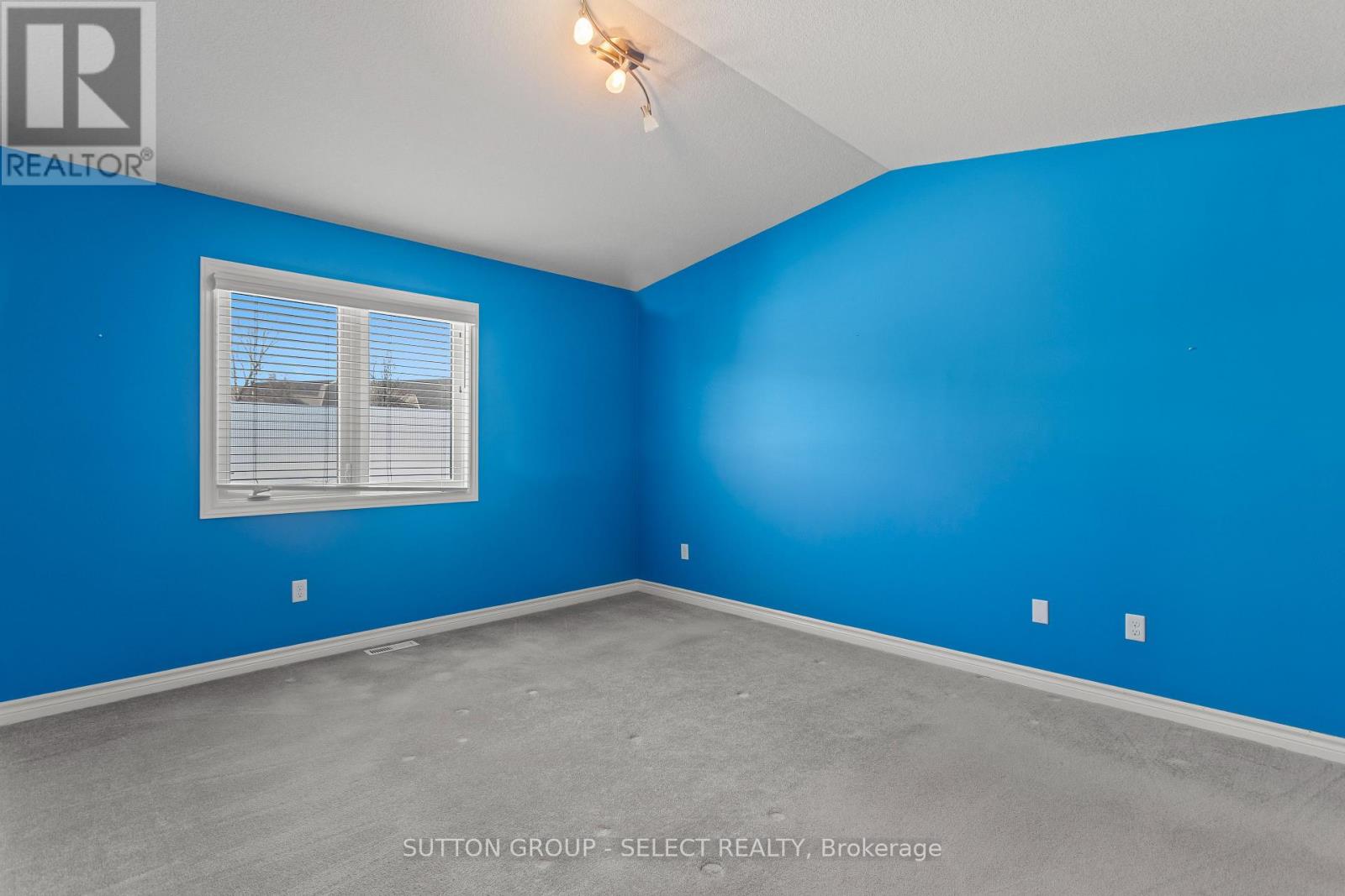 2094 Denview Avenue, London North, Ontario  N6G 5B6 - Photo 17 - X12843126