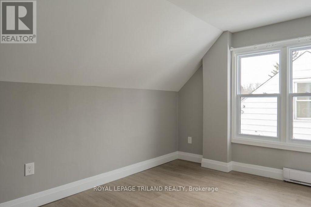 188 Forest Hill Avenue, London South, Ontario  N6J 2Z2 - Photo 4 - X12843130