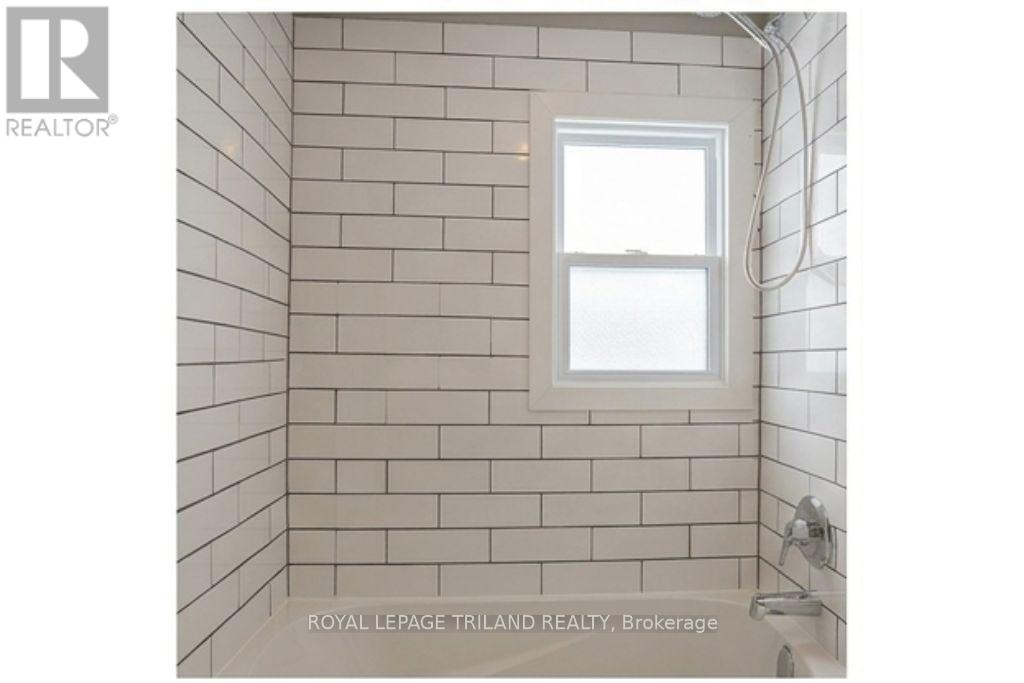 188 Forest Hill Avenue, London South, Ontario  N6J 2Z2 - Photo 5 - X12843130