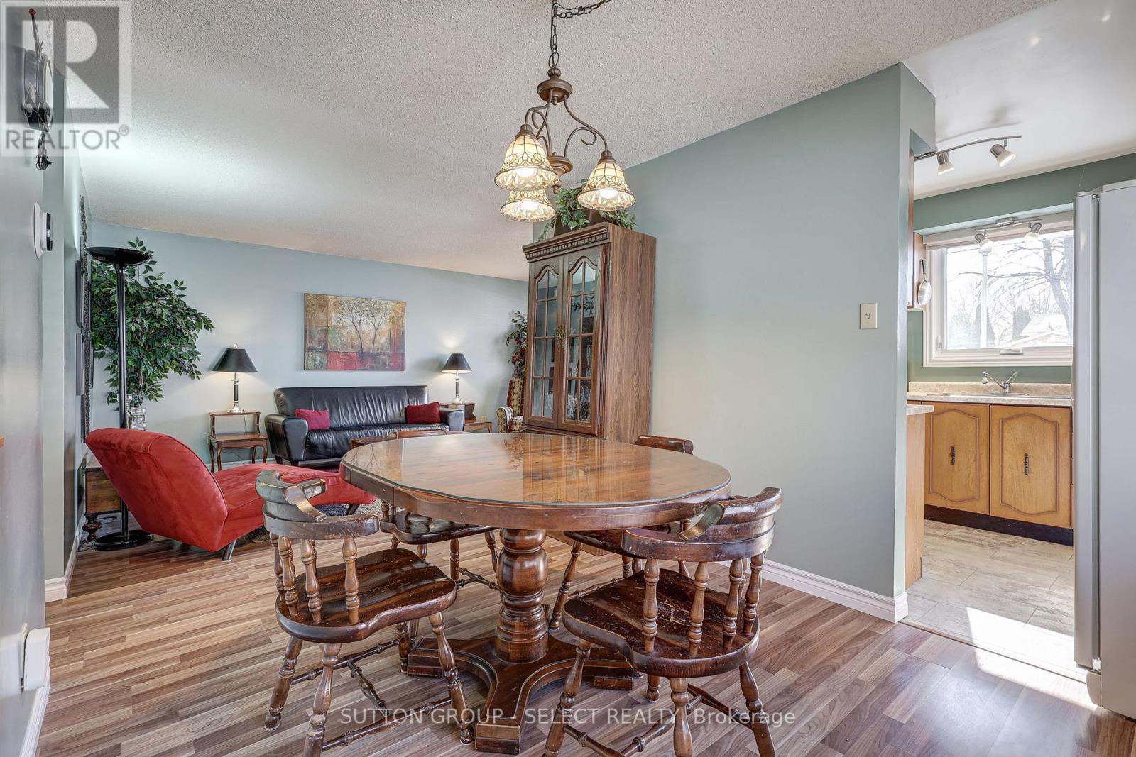 192 Ardsley Crescent, London North, Ontario  N6G 3W7 - Photo 11 - X12843400