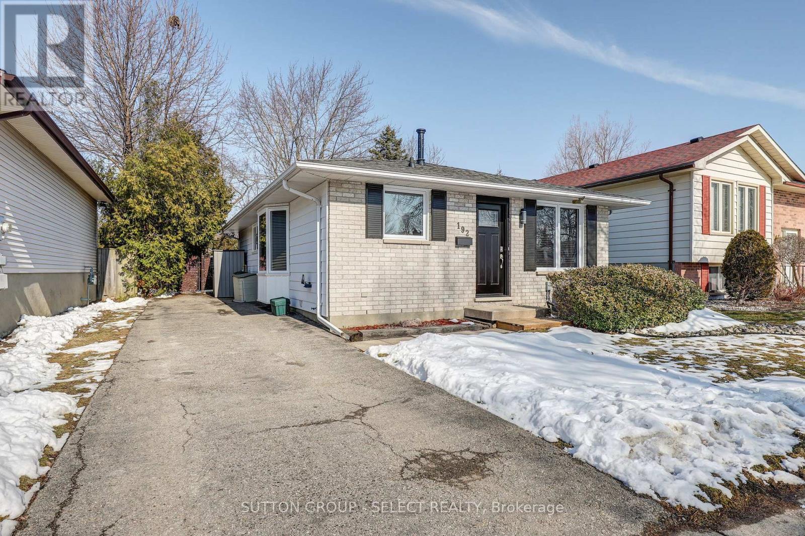 192 Ardsley Crescent, London North, Ontario  N6G 3W7 - Photo 2 - X12843400