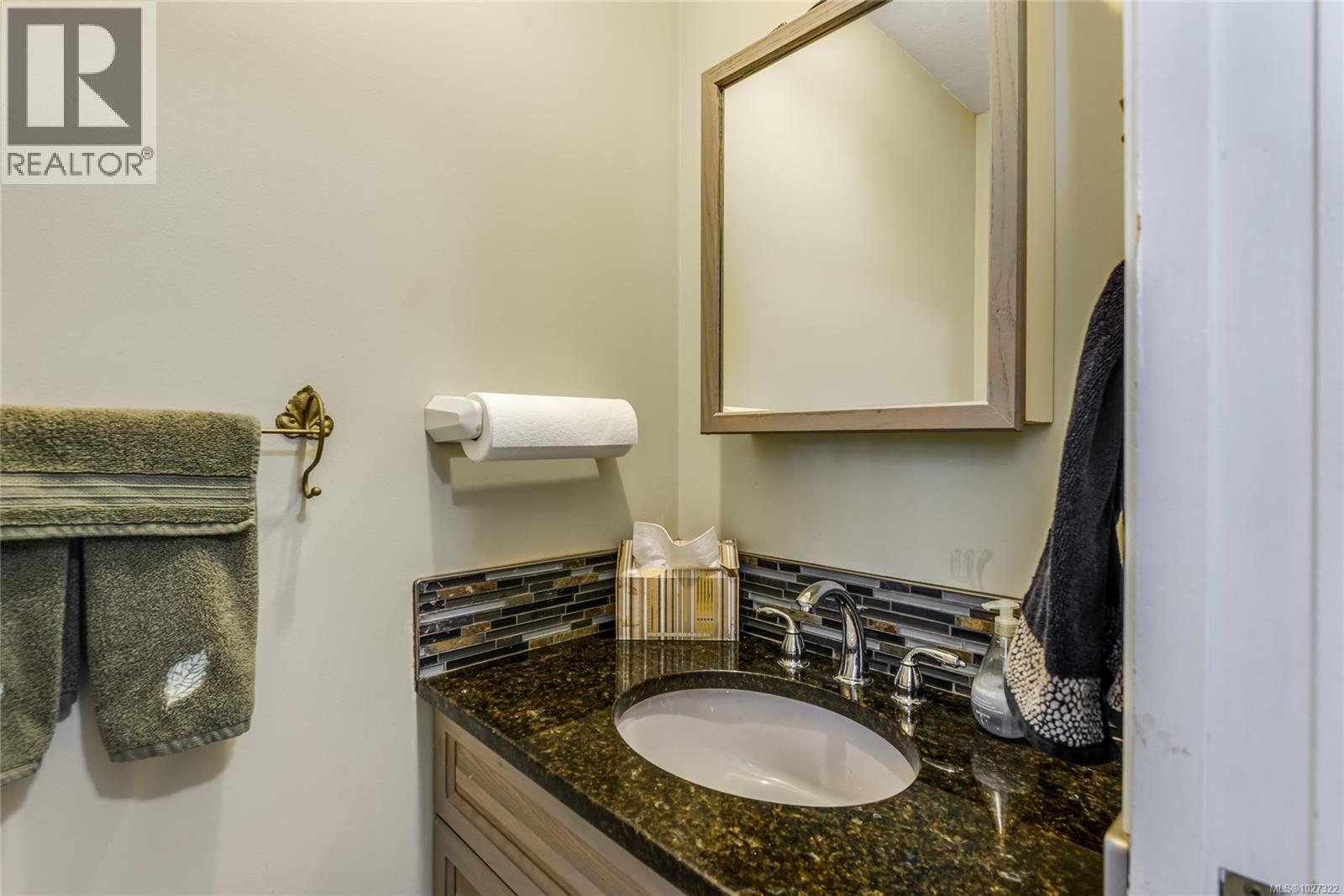 3816 Island Hwy S, Campbell River, British Columbia  V9H 1M6 - Photo 20 - 1027322