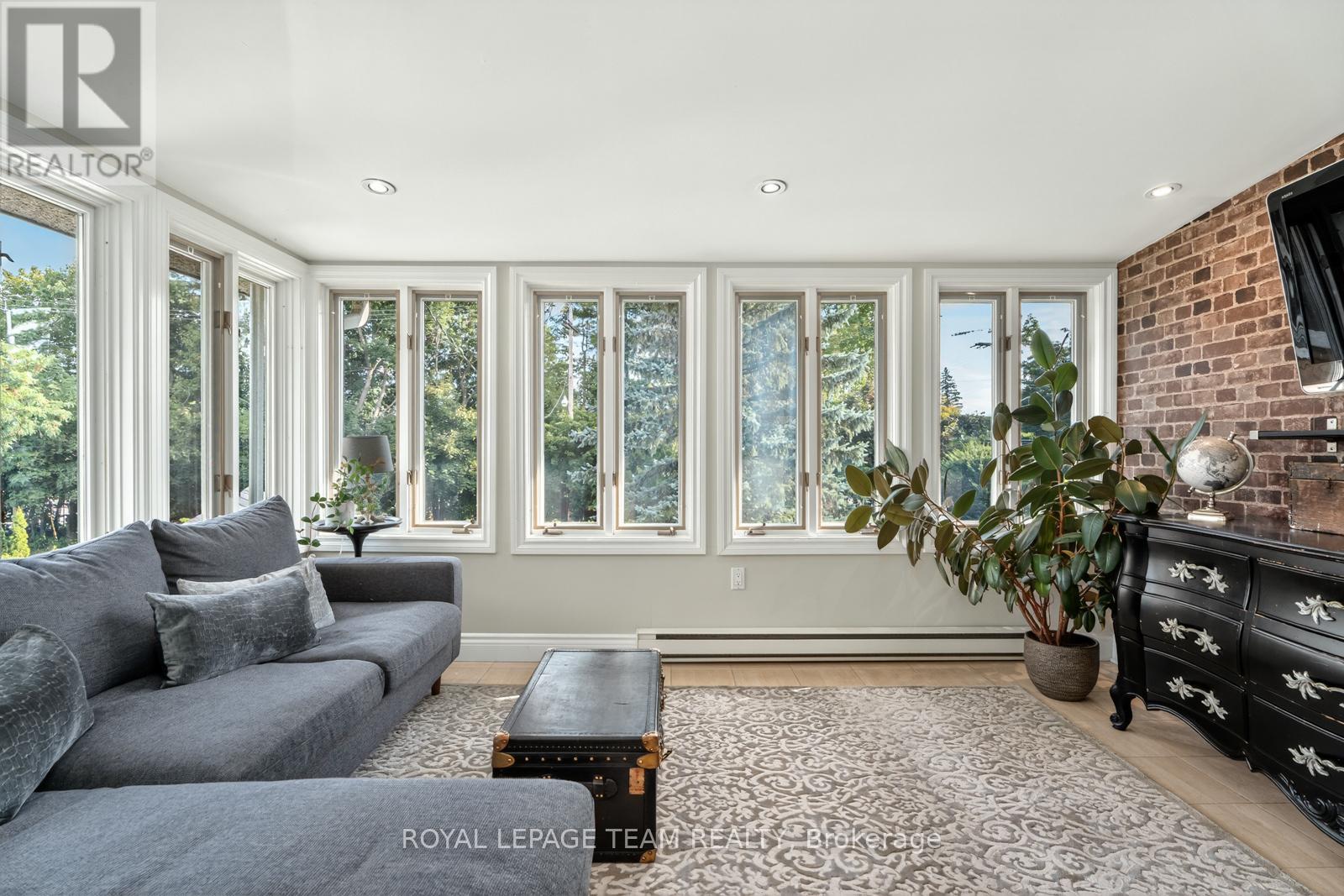 301 Buena Vista Road, Ottawa, Ontario  K1M 0W1 - Photo 24 - X12843136