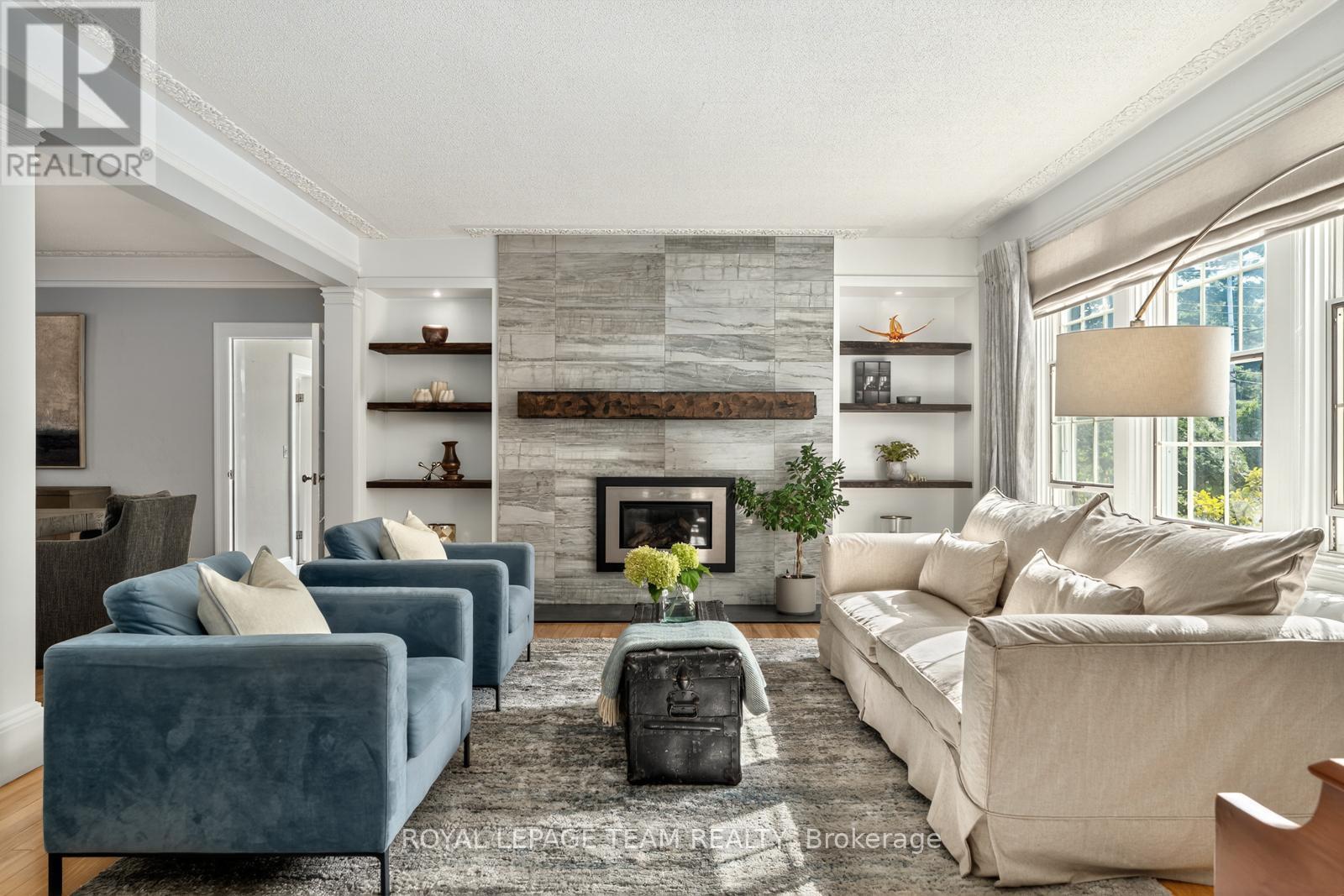 301 Buena Vista Road, Ottawa, Ontario  K1M 0W1 - Photo 3 - X12843136