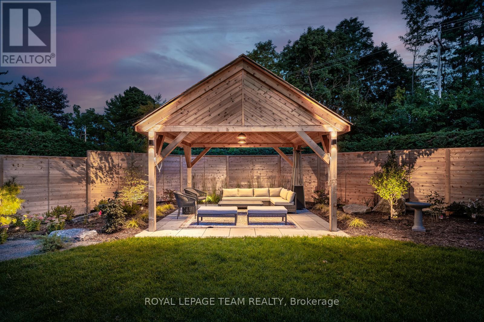 301 Buena Vista Road, Ottawa, Ontario  K1M 0W1 - Photo 40 - X12843136