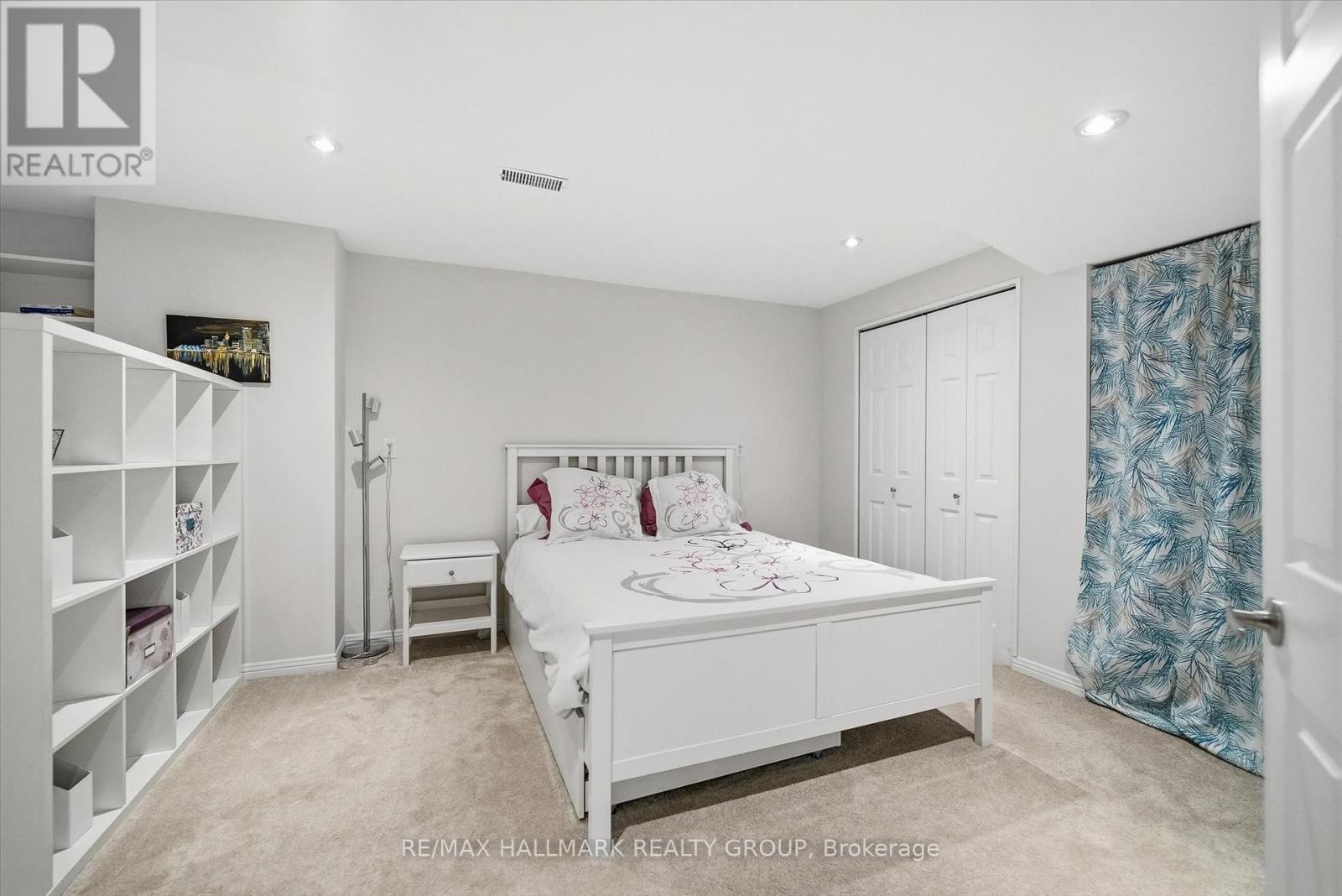 1660 Country Walk Drive, Ottawa, Ontario  K1C 8E2 - Photo 40 - X12843188