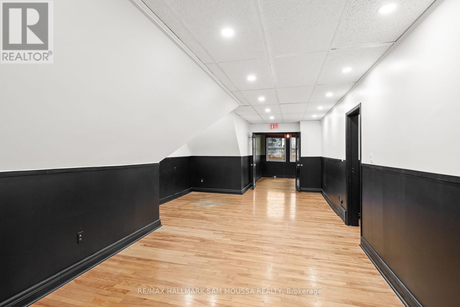 3 - 162-164 Metcalfe Street, Ottawa, Ontario  K2P 1P2 - Photo 12 - X12843206