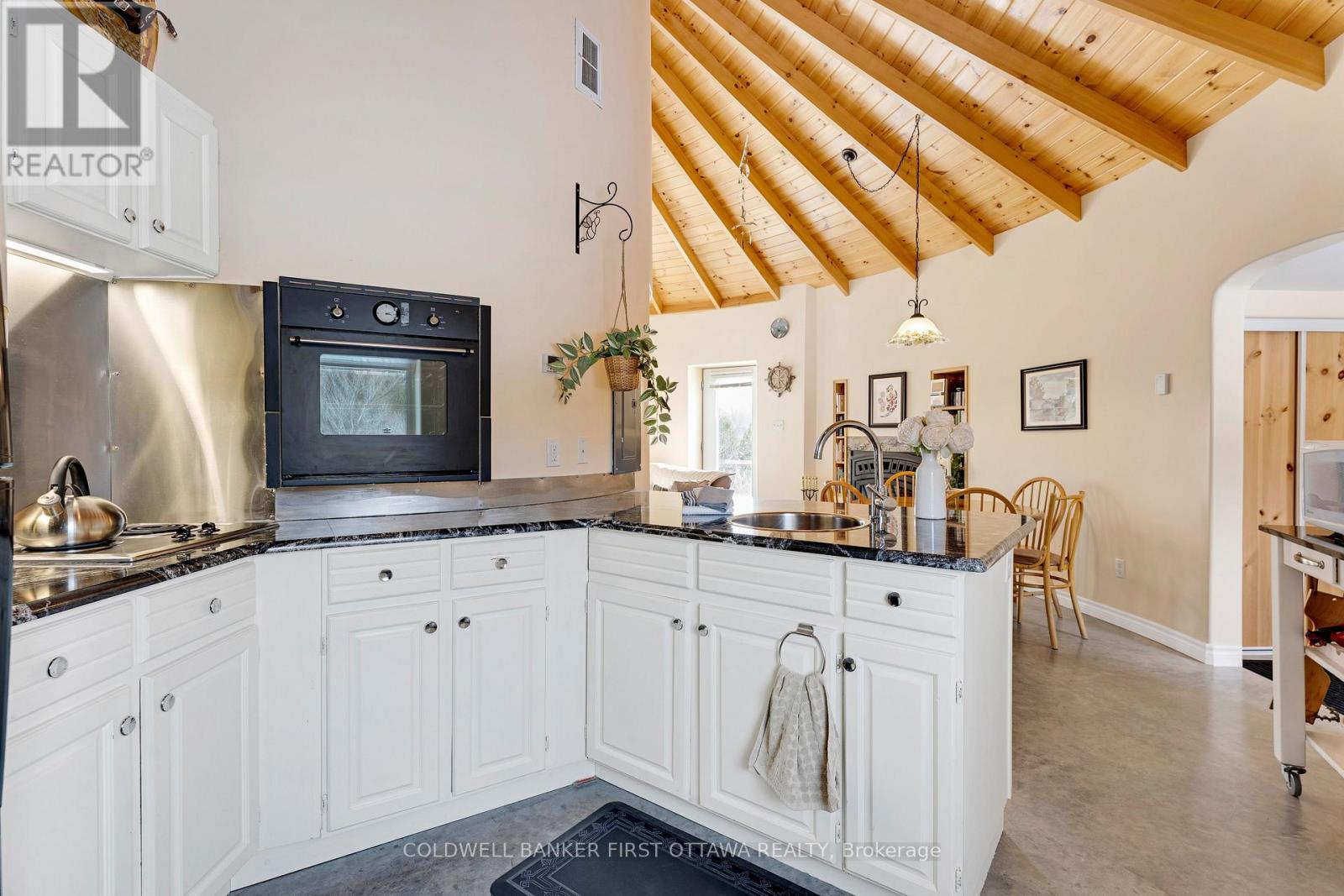 51 Otter Lake Road, Rideau Lakes, Ontario  K0G 1L0 - Photo 11 - X12843212