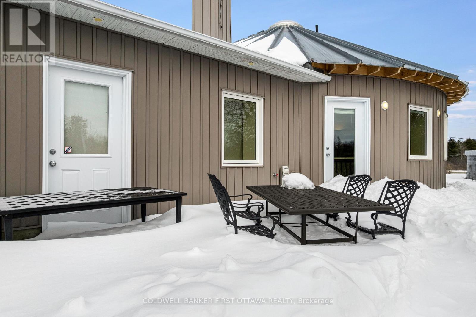 51 Otter Lake Road, Rideau Lakes, Ontario  K0G 1L0 - Photo 26 - X12843212