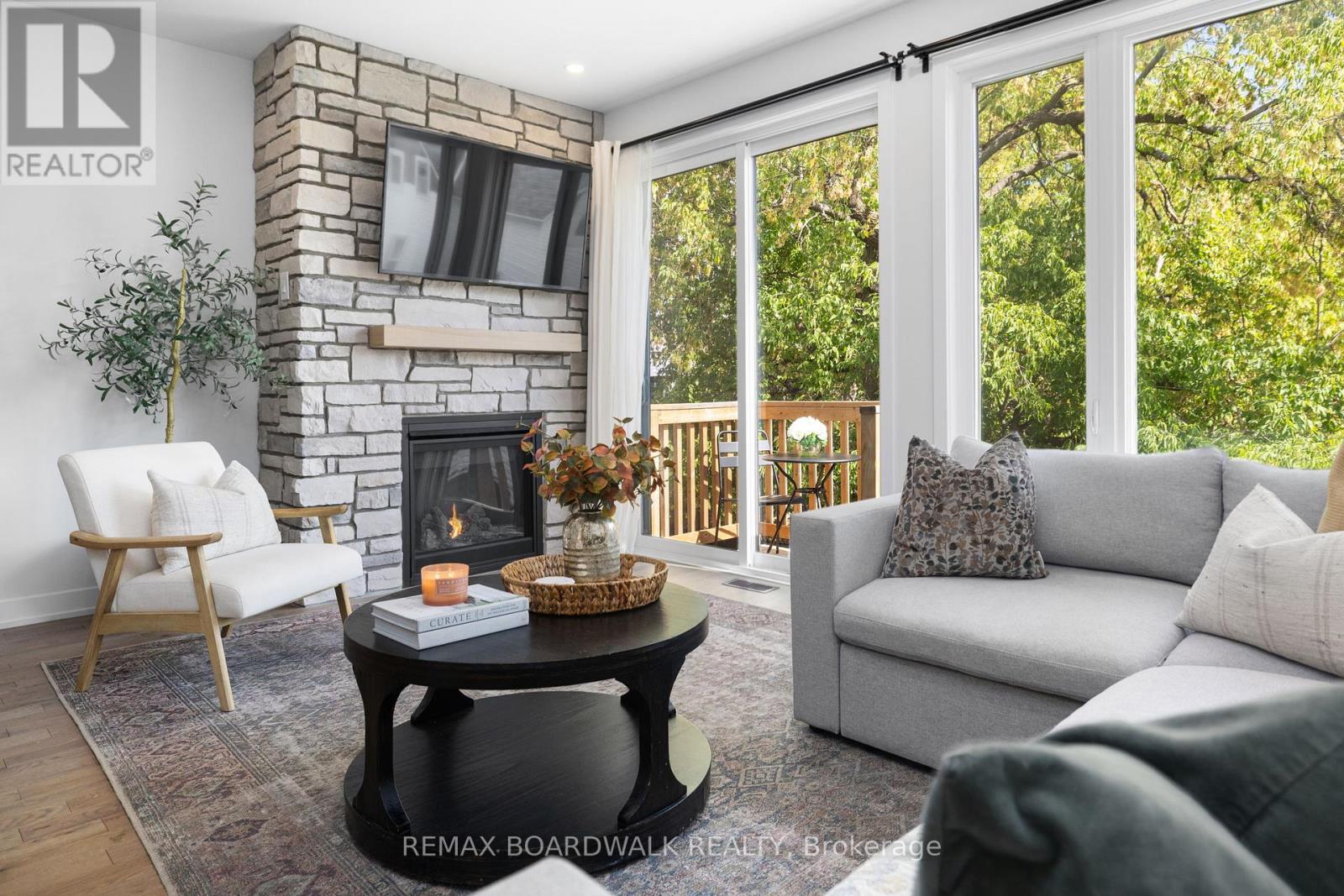 204 Adelaide Street, Mississippi Mills, Ontario  K0A 1A0 - Photo 15 - X12843230